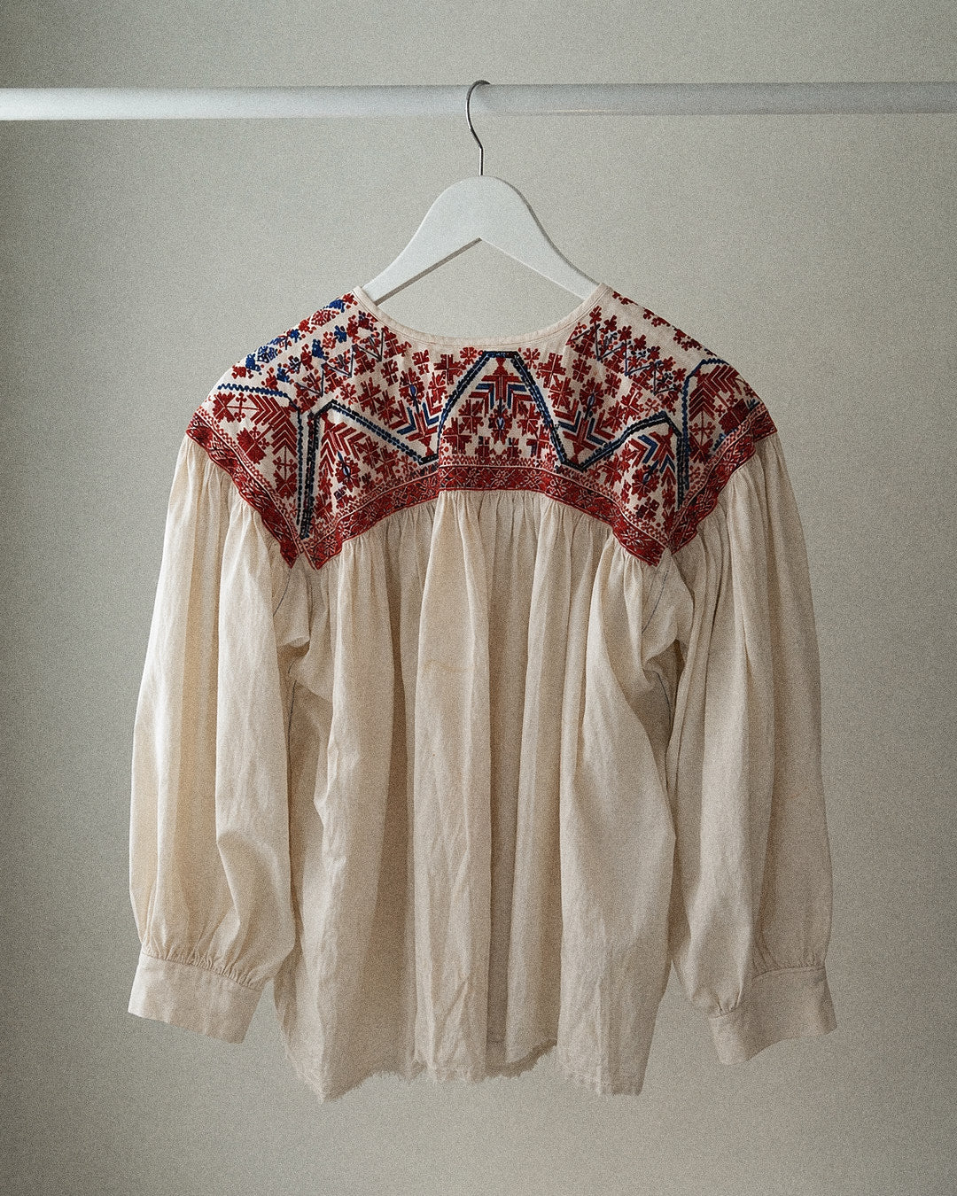 1950s embroidered blouse