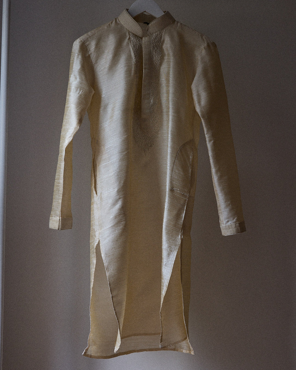 Vintage Embroidered Kurta