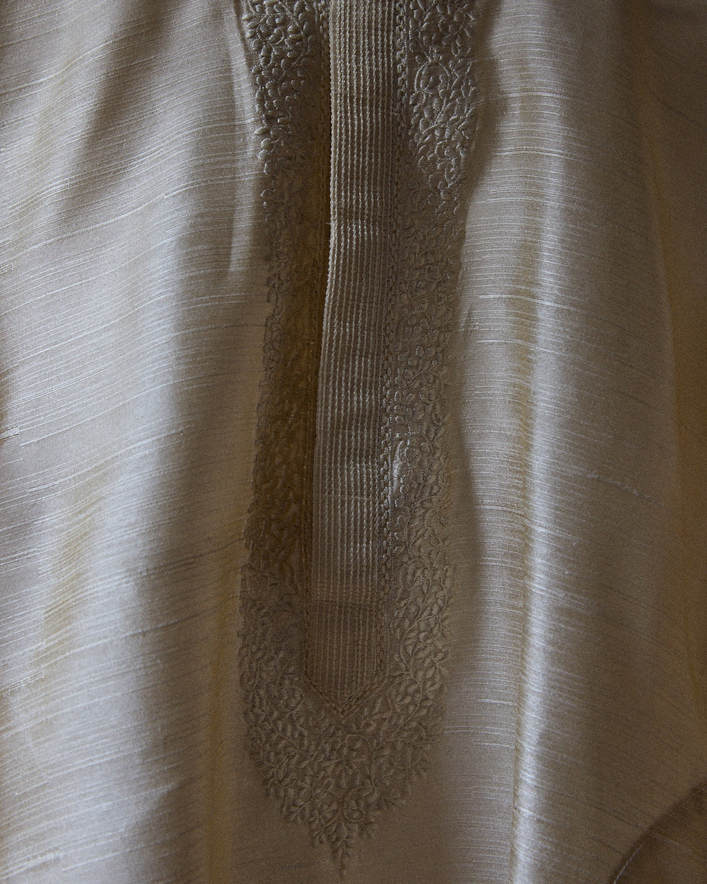 Vintage Embroidered Kurta
